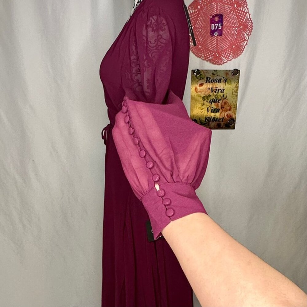 NWT Lulu's Red Wrap Gown with Ruffled Hem and Bishop Sleeves Large - Picture 6 of 12